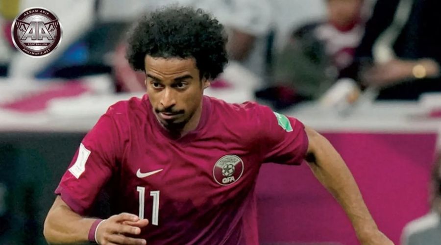 أكرم عفيف: تحليل العقلية القيادية والسمات السلوكية للنجم القطري التواصل الميداني والتوجيه الاستراتيجي