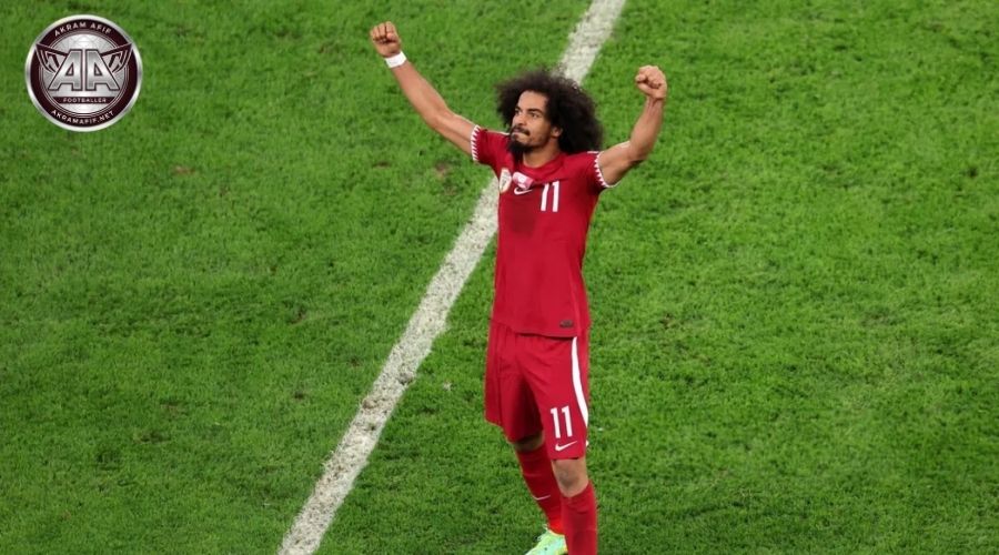 جوائز أكرم عفيف: الألقاب القارية، الإنجازات والأرقام القياسية الجوائز الفردية: التربع على عرش النجومية الآسيوية